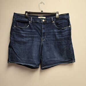 Levi's Women's Classic Denim Shorts Size 33 Dark Wash Stretch Jean 100% Cotton
